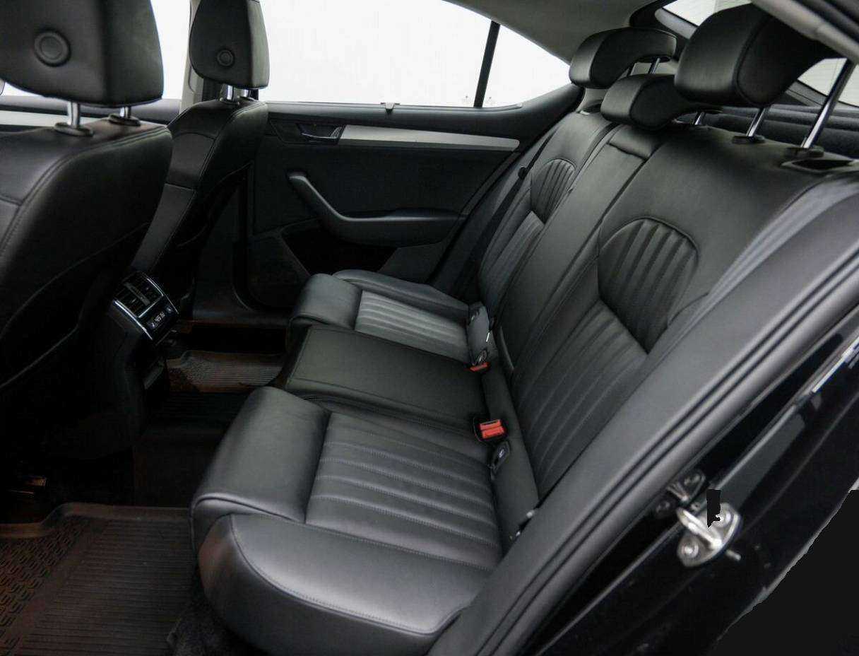 Купить Skoda Superb, 2017, 142 000 км, фото №13