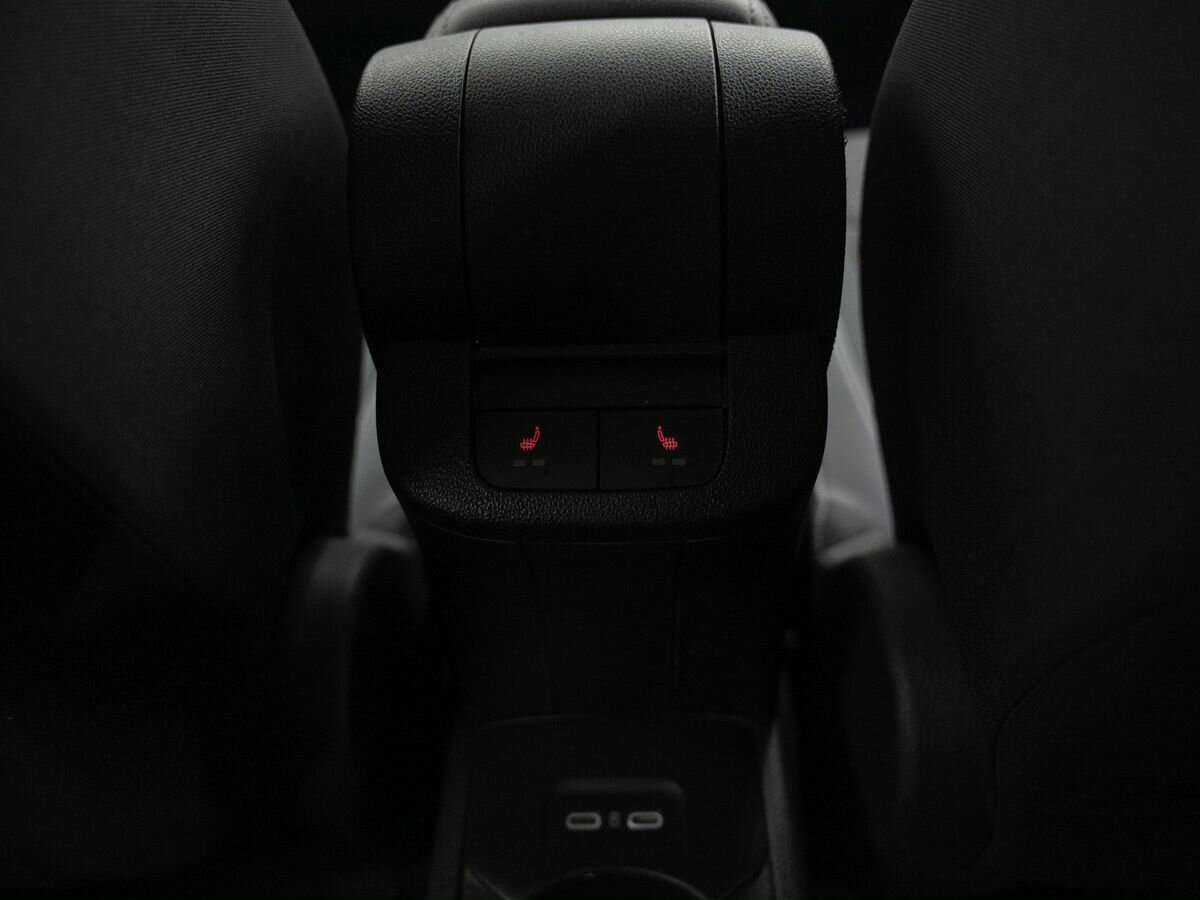 Купить Volkswagen Polo, 2020, 104 243 км, фото №10