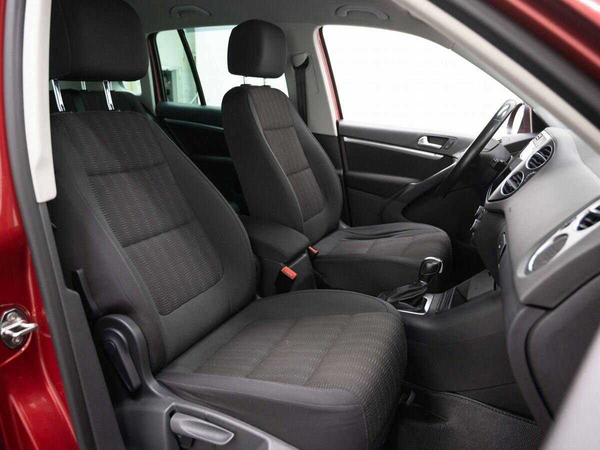 Купить Volkswagen Tiguan, 2012, 178 000 км, фото №12