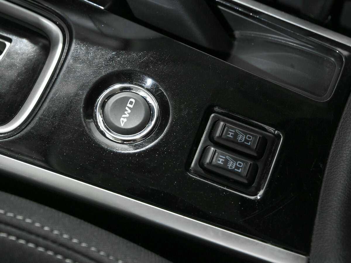 Купить Mitsubishi Outlander, 2018, 114 000 км, фото №14