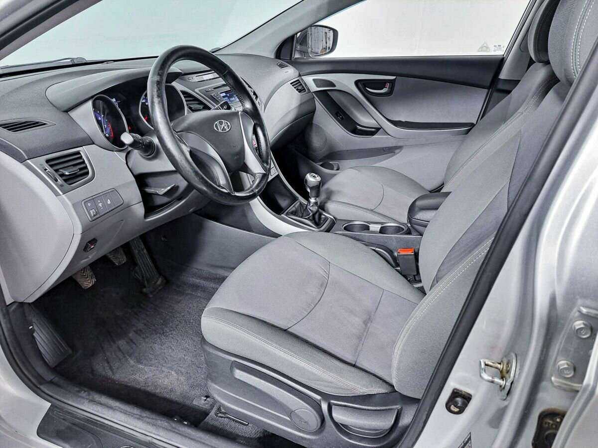 Купить Hyundai Elantra, 2015, 251 800 км, фото №14
