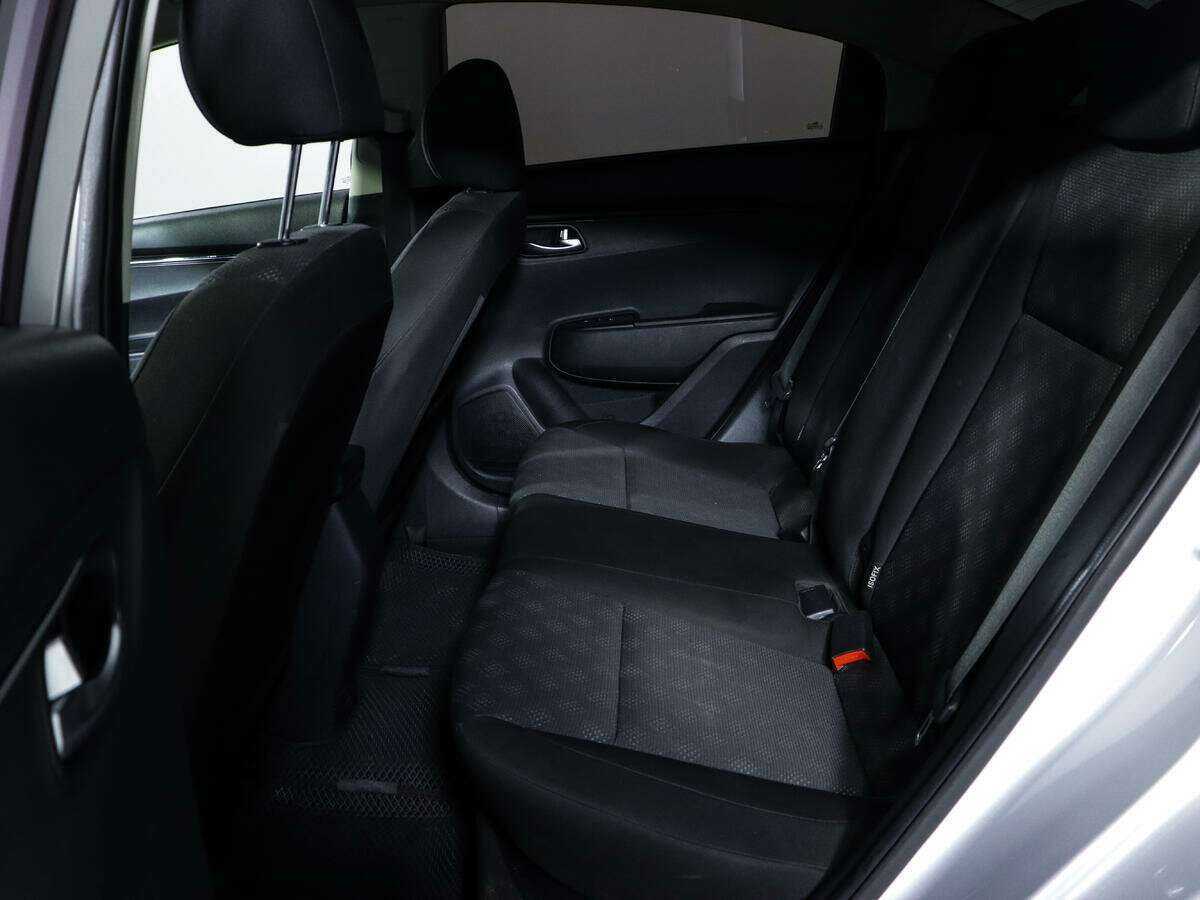 Купить Kia Rio, 2018, 79 850 км, фото №9