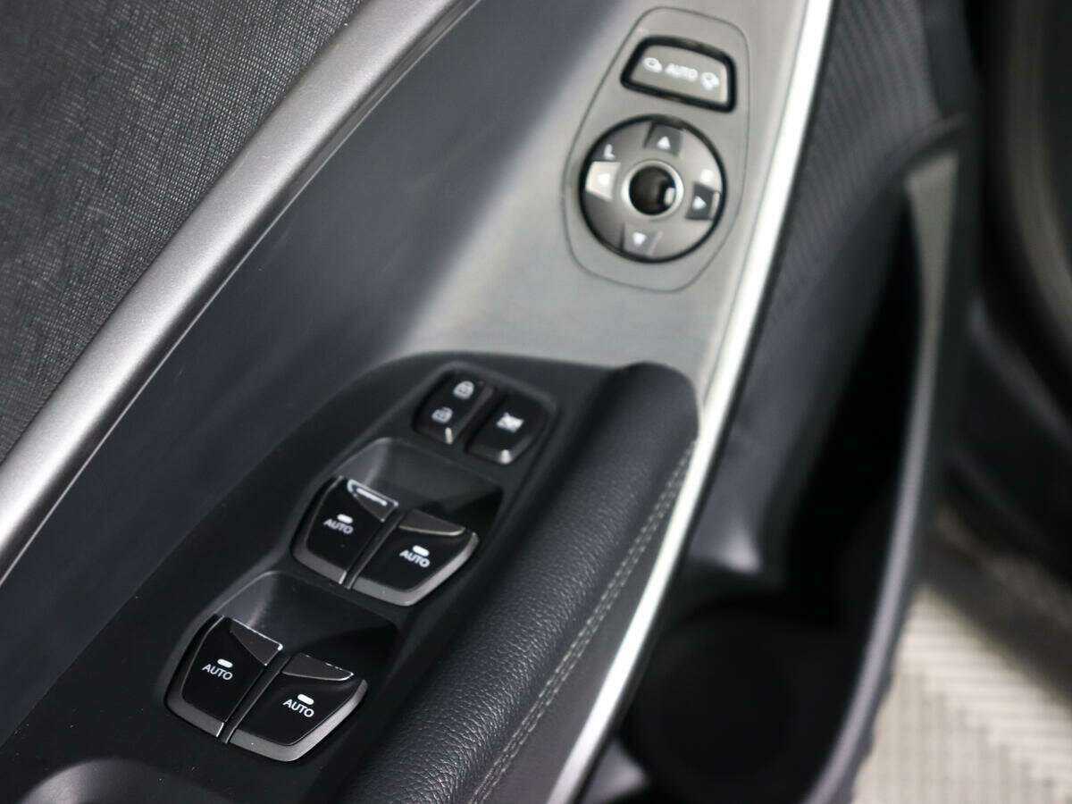 Купить Hyundai Santa Fe, 2017, 106 202 км, фото №12