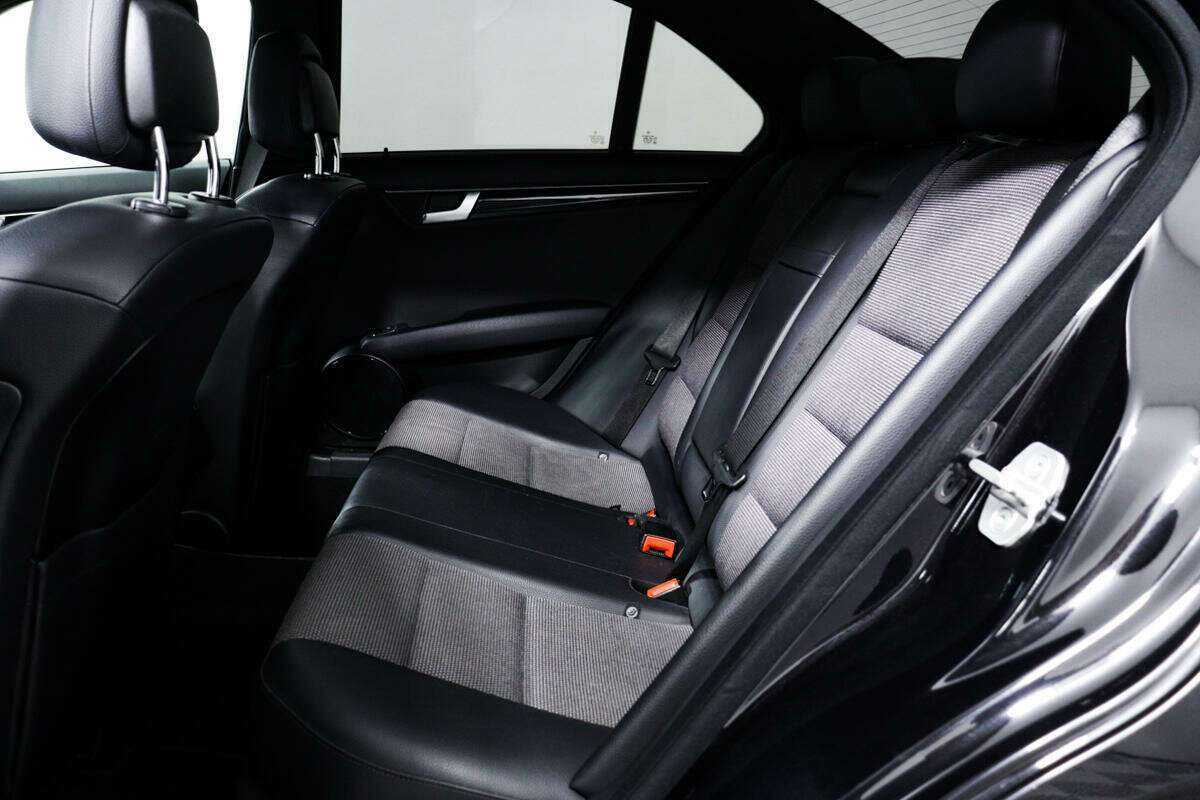 Купить Mercedes-Benz C-Класс 180, 2013, 180 000 км, фото №12