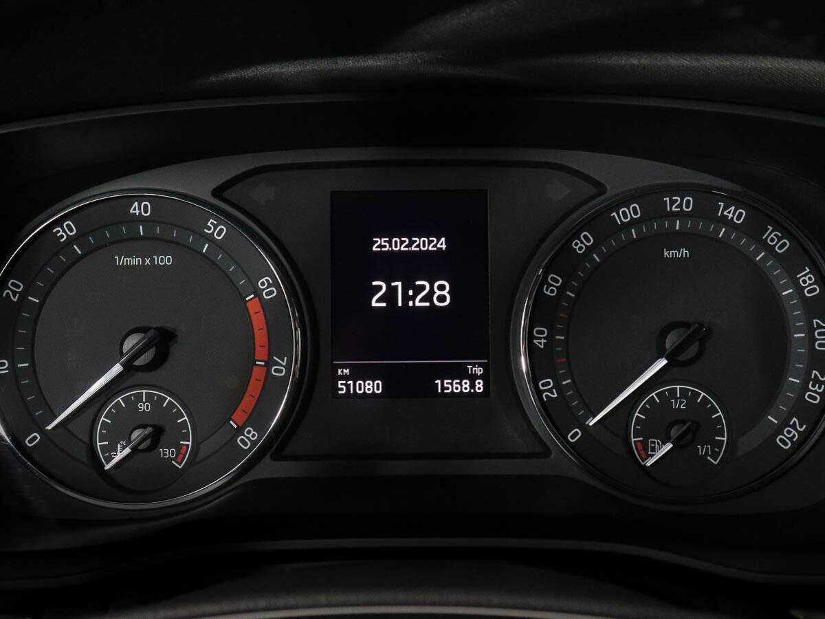 Купить Skoda Octavia, 2021, 51 080 км, фото №8