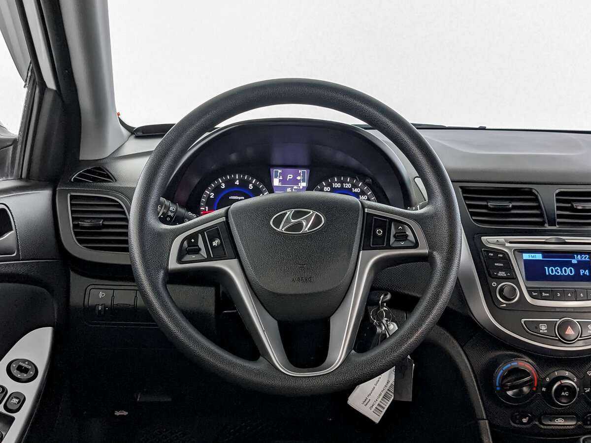 Купить Hyundai Solaris, 2015, 113 015 км, фото №15