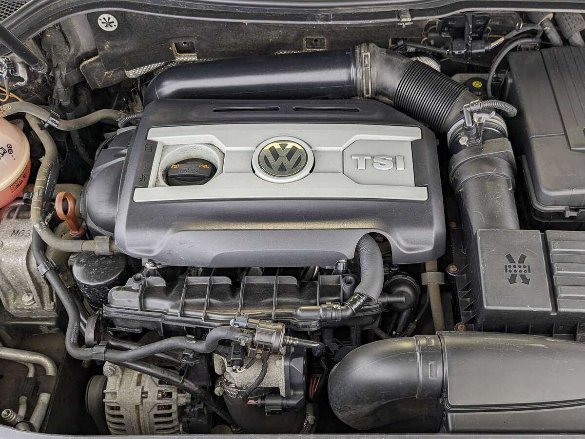 Купить Volkswagen Passat CC, 2012, 85 500 км, фото №9