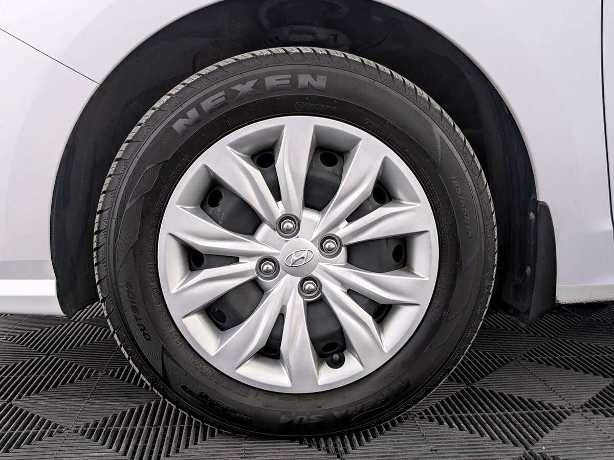 Купить Hyundai Solaris, 2022, 20 646 км, фото №18