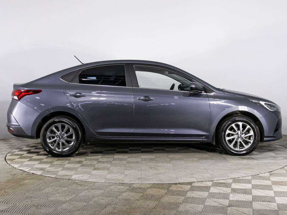 Купить Hyundai Solaris, 2021, 63 849 км, фото №4