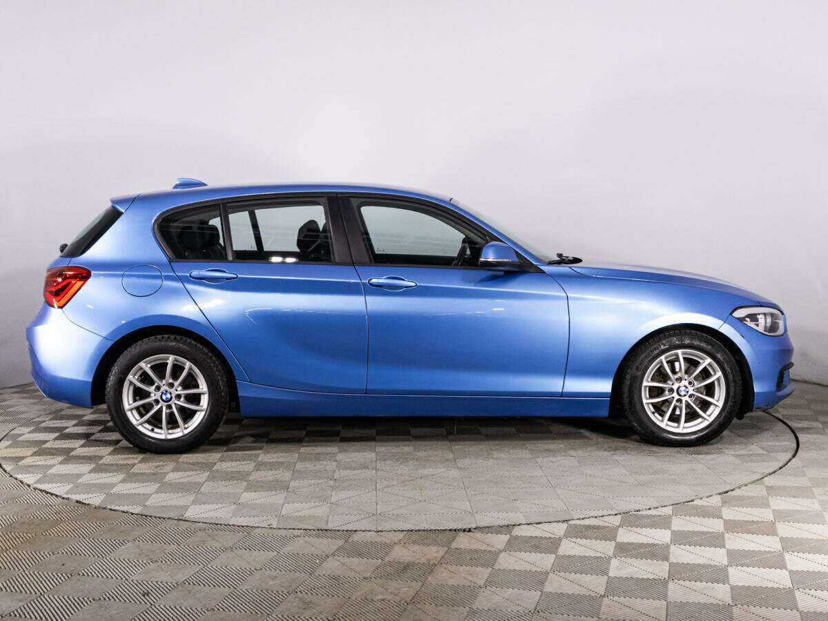 Купить BMW 1 серии 118i, 2018, 156 000 км, фото №4
