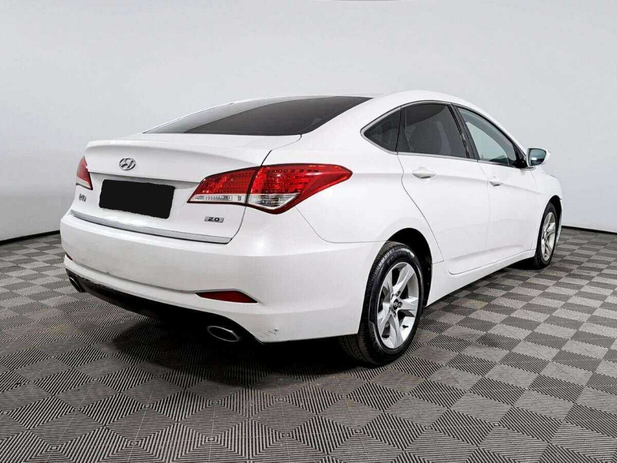 Купить Hyundai i40, 2014, 167 000 км, фото №4