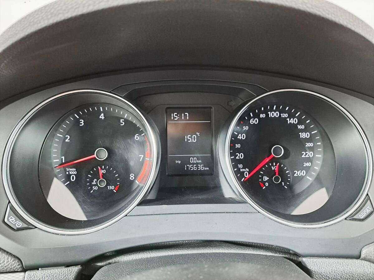 Купить Volkswagen Jetta, 2016, 176 000 км, фото №9