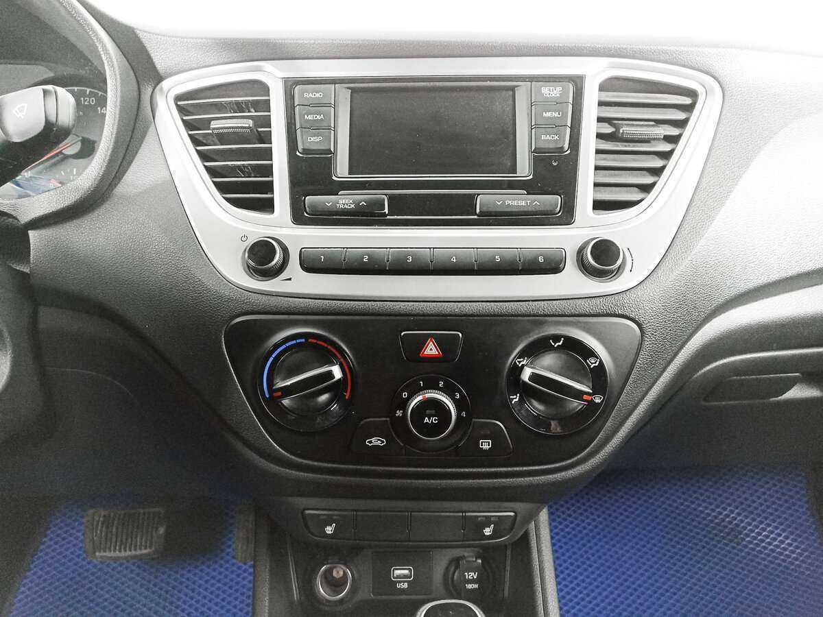 Купить Hyundai Solaris, 2020, 76 303 км, фото №15