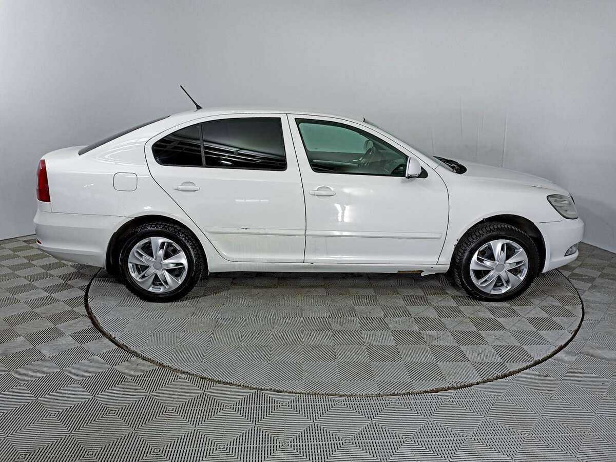 Купить Skoda Octavia, 2012, 217 003 км, фото №4