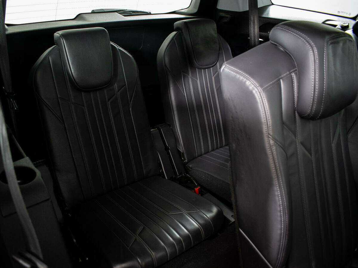 Купить Peugeot 5008, 2018, 164 261 км, фото №10