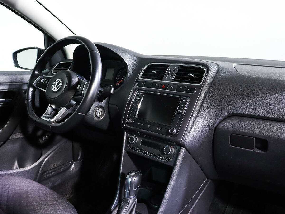 Купить Volkswagen Polo, 2019, 45 000 км, фото №9