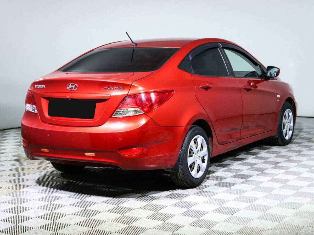 Купить Hyundai Solaris, 2013, 96 000 км, фото №4