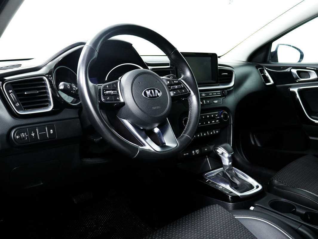 Купить Kia Ceed, 2018, 102 000 км, фото №13