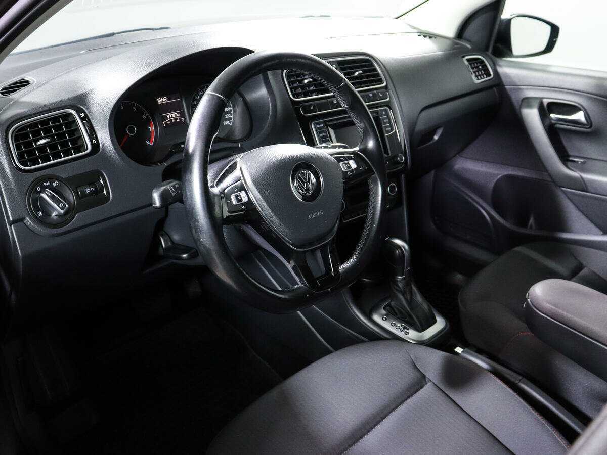 Купить Volkswagen Polo, 2017, 97 759 км, фото №14