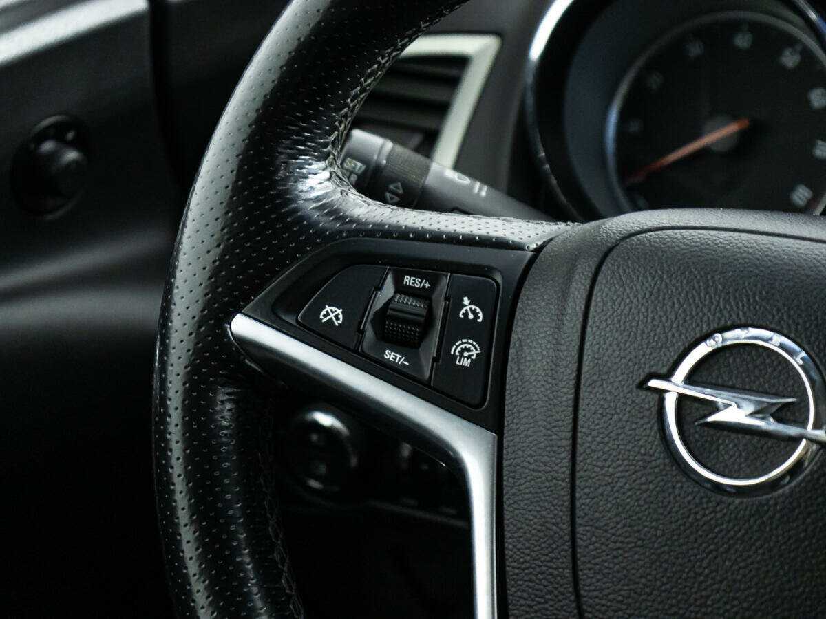 Купить Opel Astra GTC, 2012, 269 037 км, фото №17