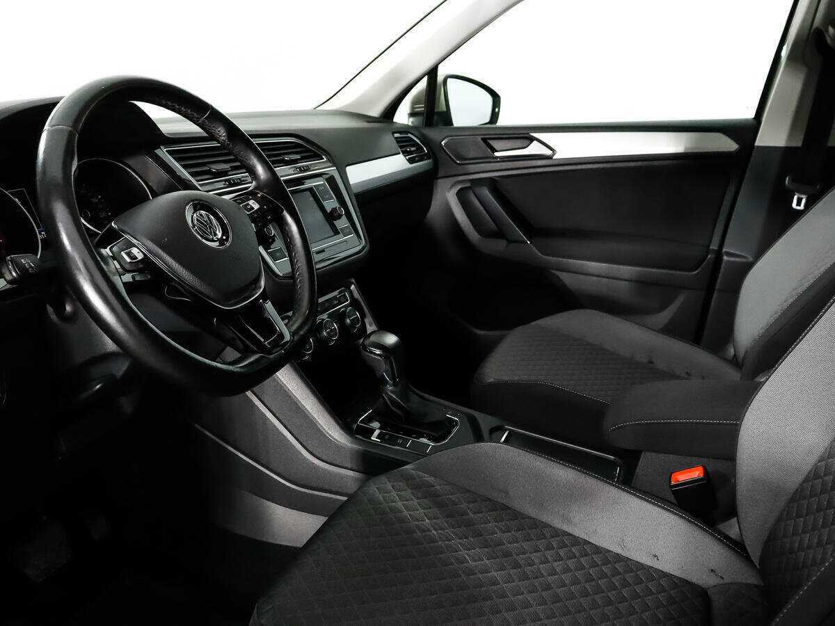 Купить Volkswagen Tiguan, 2017, 128 593 км, фото №9