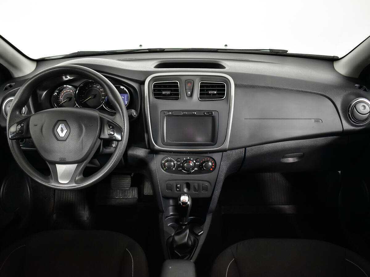 Купить Renault Sandero Stepway, 2017, 72 930 км, фото №10