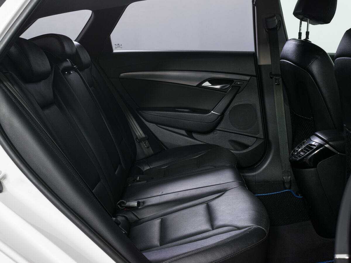 Купить Hyundai i40, 2016, 190 956 км, фото №12