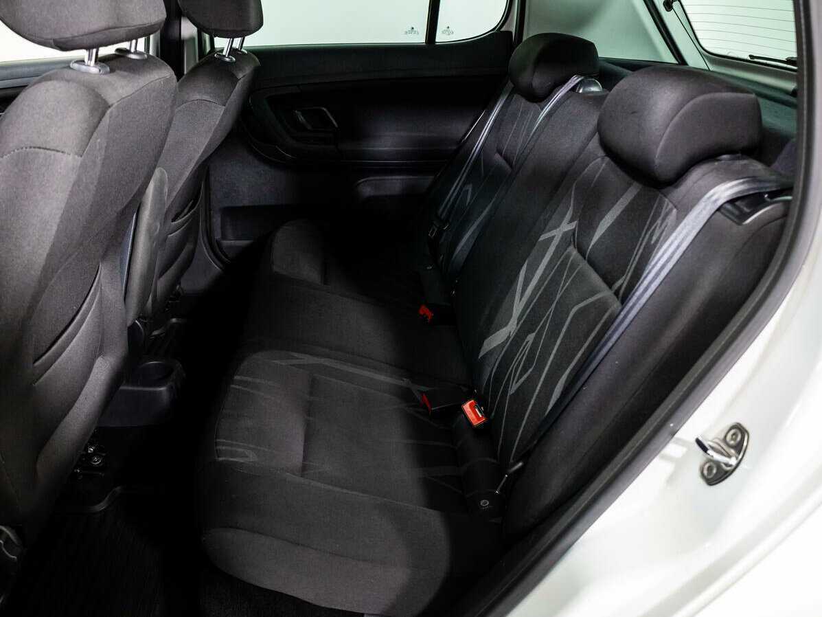 Купить Skoda Fabia, 2014, 158 729 км, фото №10