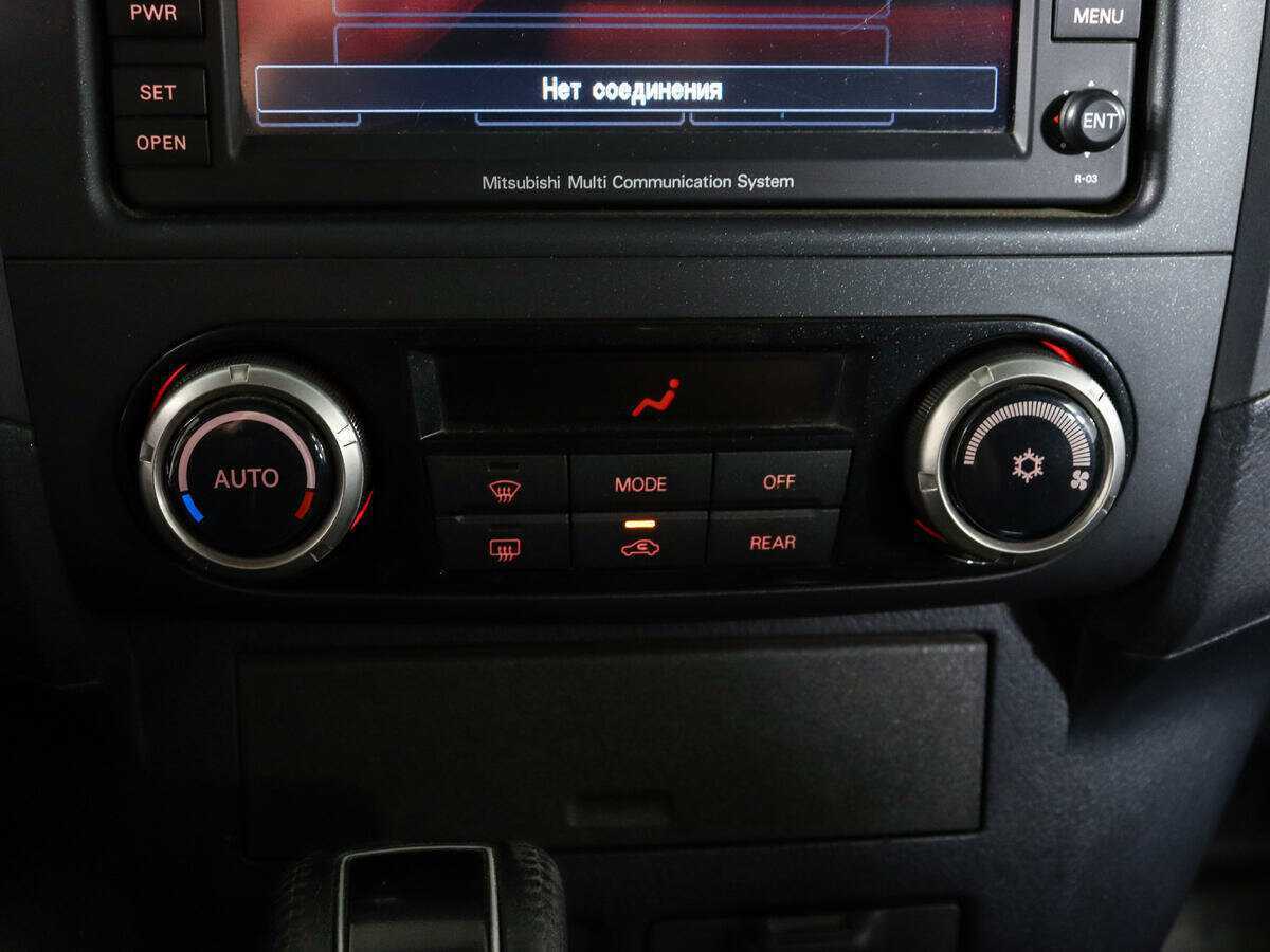 Купить Mitsubishi Pajero, 2012, 191 617 км, фото №21