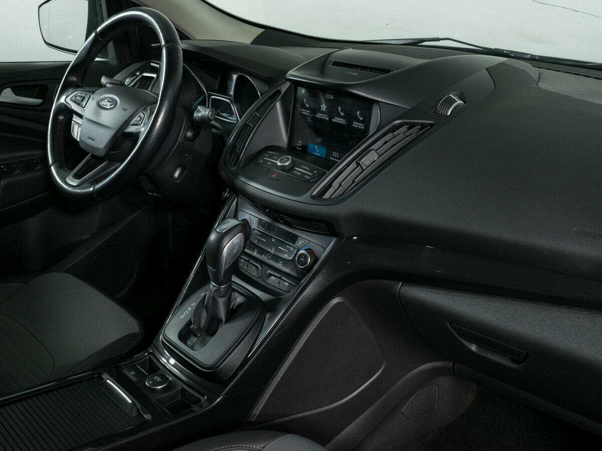 Купить Ford Kuga, 2017, 97 359 км, фото №7