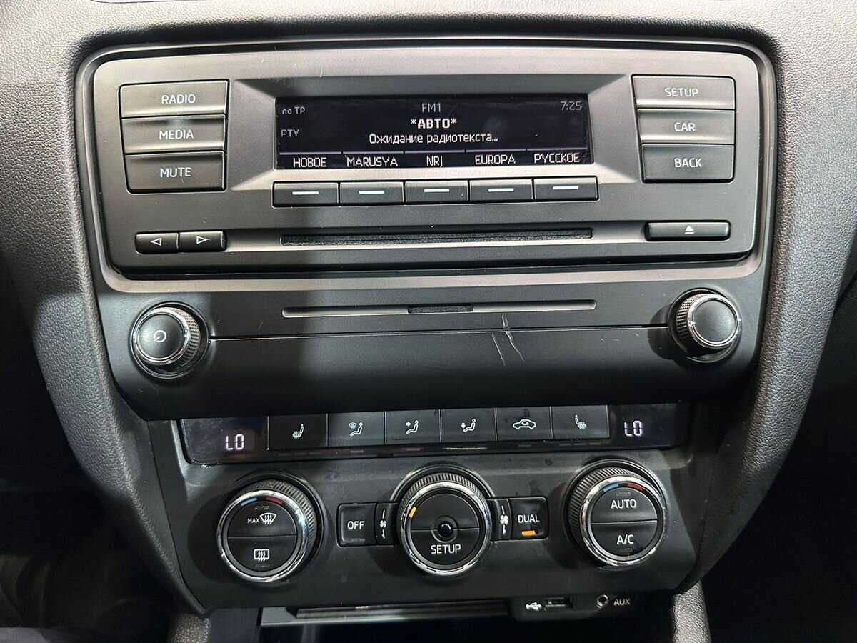 Купить Skoda Octavia, 2013, 270 148 км, фото №12