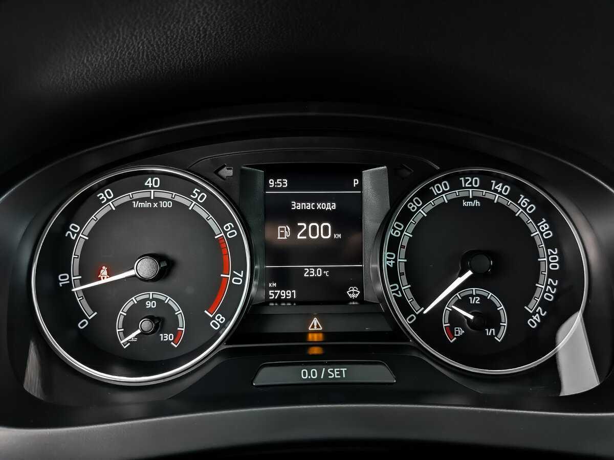 Купить Skoda Rapid, 2018, 57 987 км, фото №12