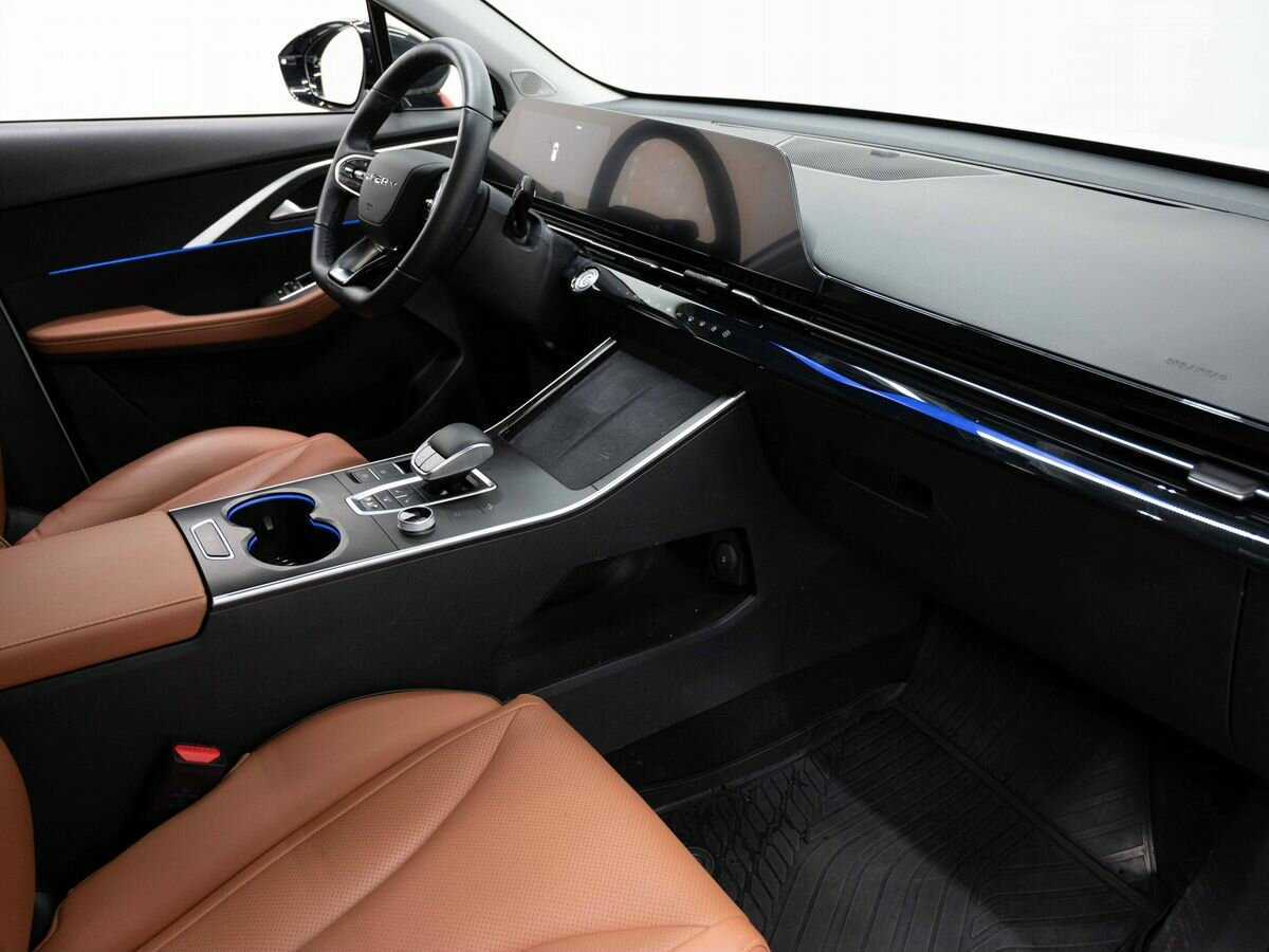 Купить OMODA C5, 2022, 11 500 км, фото №11