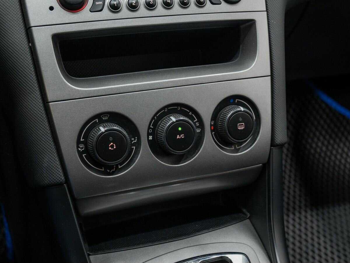 Купить Peugeot 408, 2013, 151 000 км, фото №19