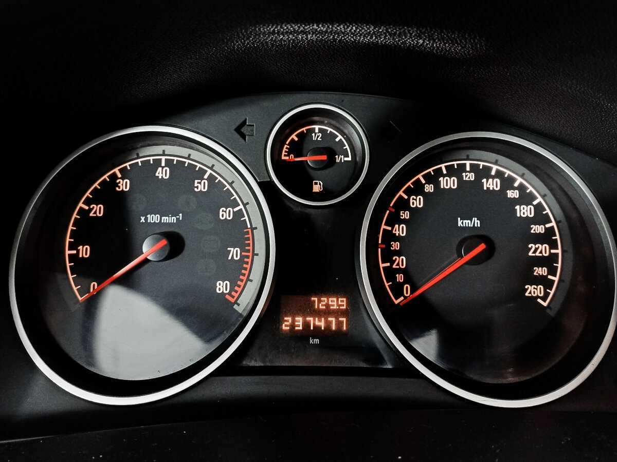 Купить Opel Astra, 2012, 237 479 км, фото №11