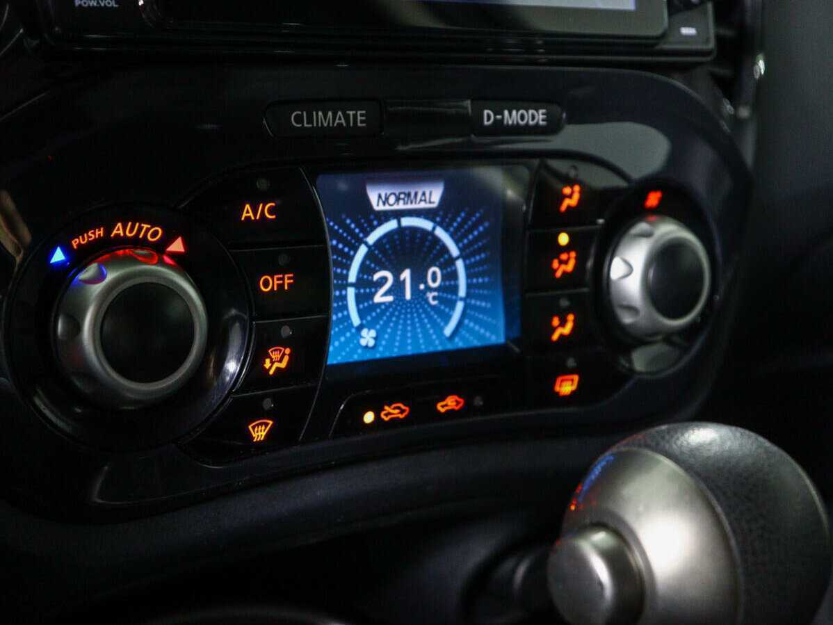 Купить Nissan Juke, 2012, 166 602 км, фото №11