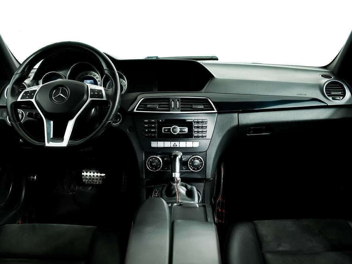 Купить Mercedes-Benz C-Класс 180, 2013, 290 887 км, фото №11
