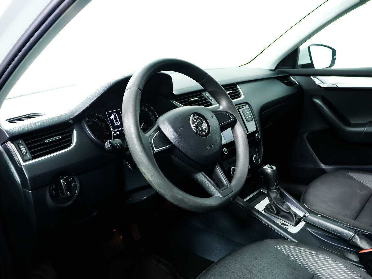 Купить Skoda Octavia, 2018, 122 335 км, фото №13