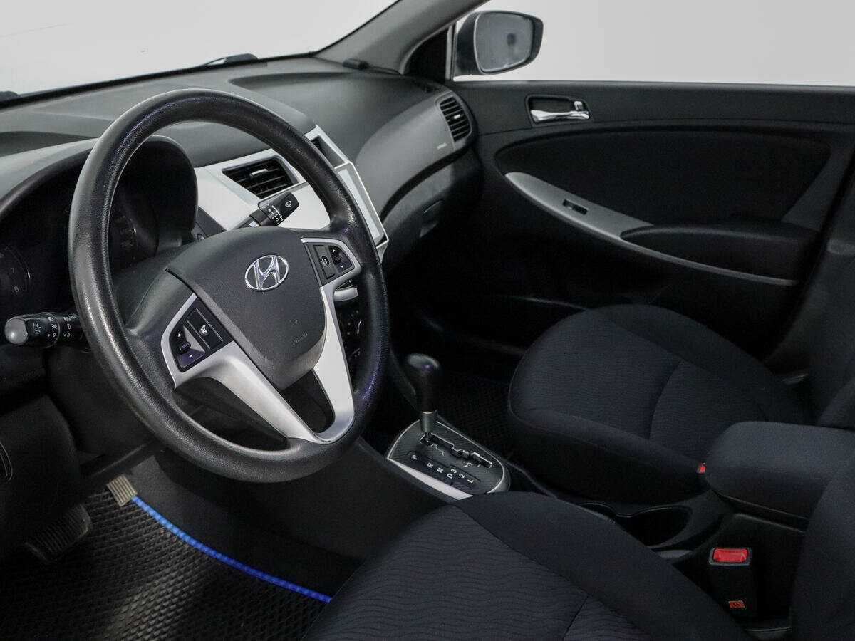 Купить Hyundai Solaris, 2012, 171 656 км, фото №12