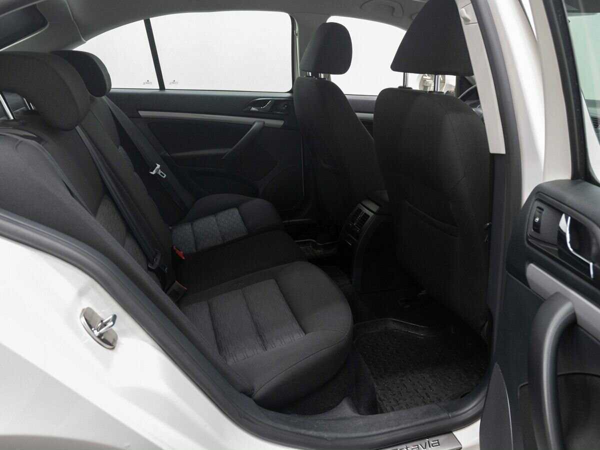 Купить Skoda Octavia, 2012, 194 196 км, фото №10