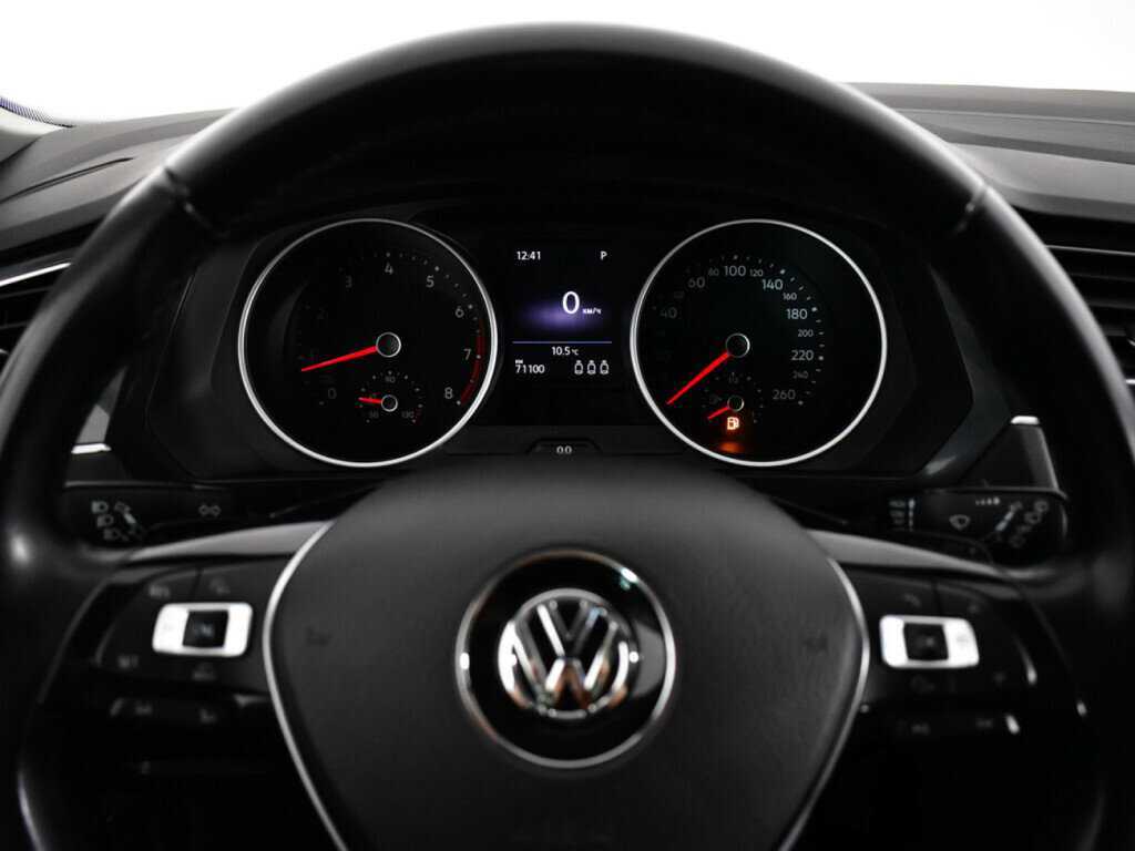 Купить Volkswagen Tiguan, 2017, 71 098 км, фото №11