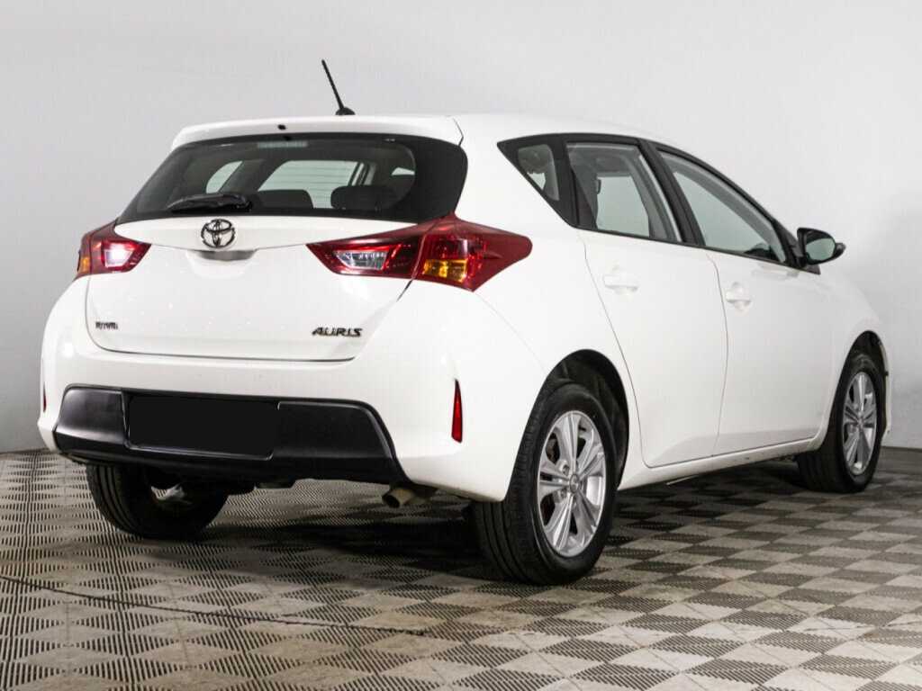 Купить Toyota Auris, 2014, 149 919 км, фото №5