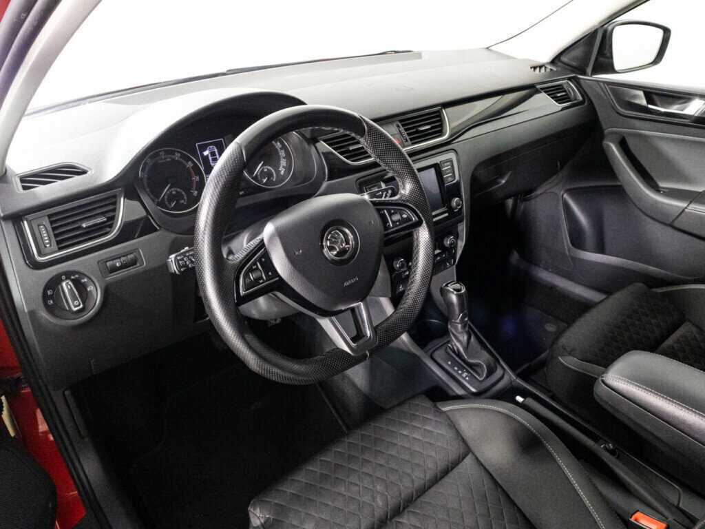 Купить Skoda Rapid, 2018, 172 330 км, фото №11