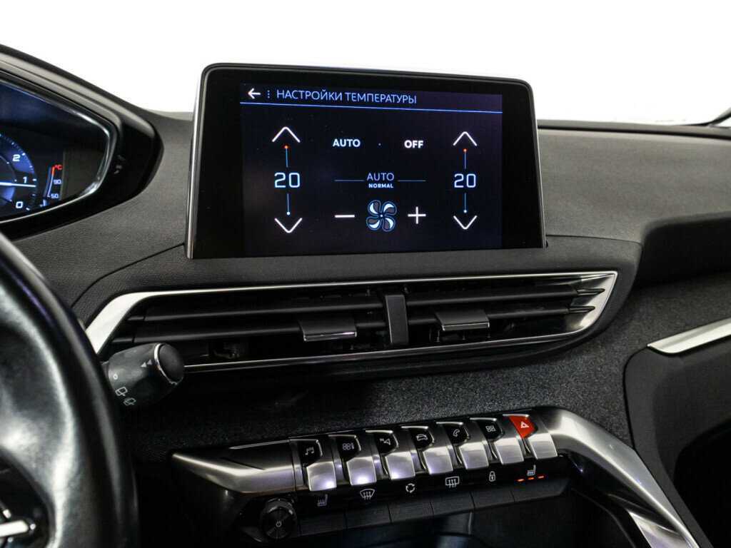 Купить Peugeot 3008, 2019, 148 449 км, фото №17