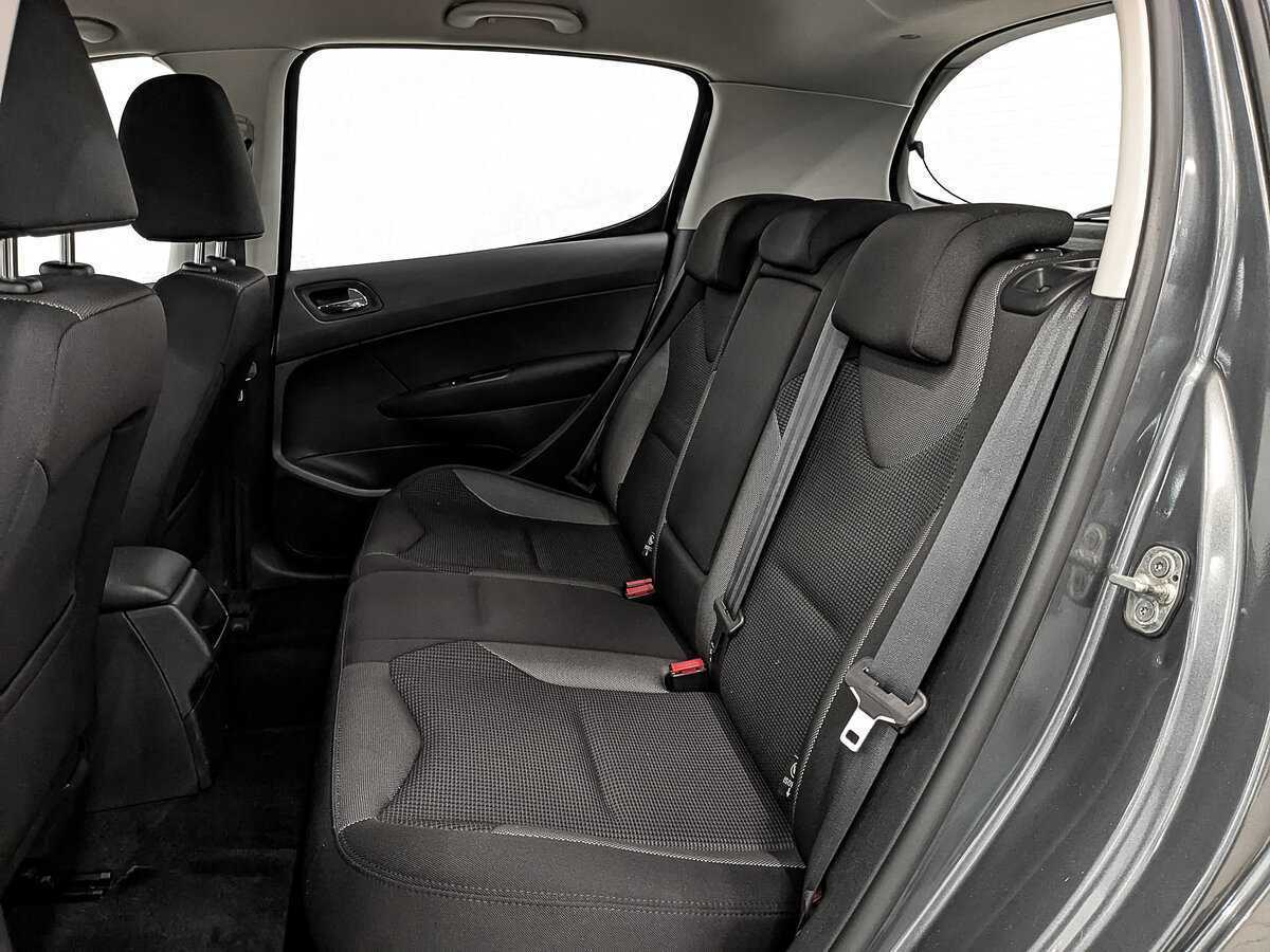 Купить Peugeot 308, 2012, 43 468 км, фото №12