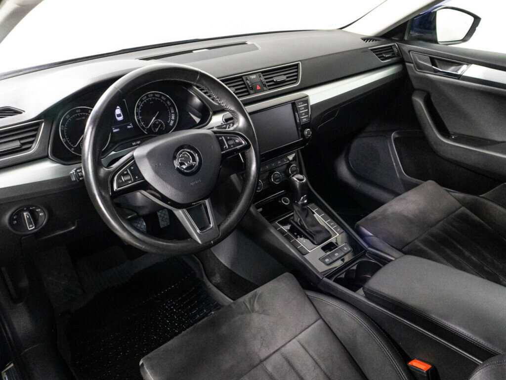Купить Skoda Superb, 2017, 88 838 км, фото №11