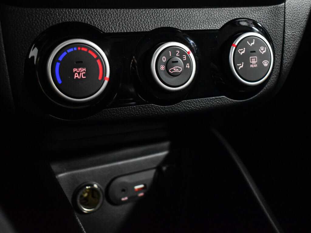 Купить Kia Rio, 2016, 113 900 км, фото №18