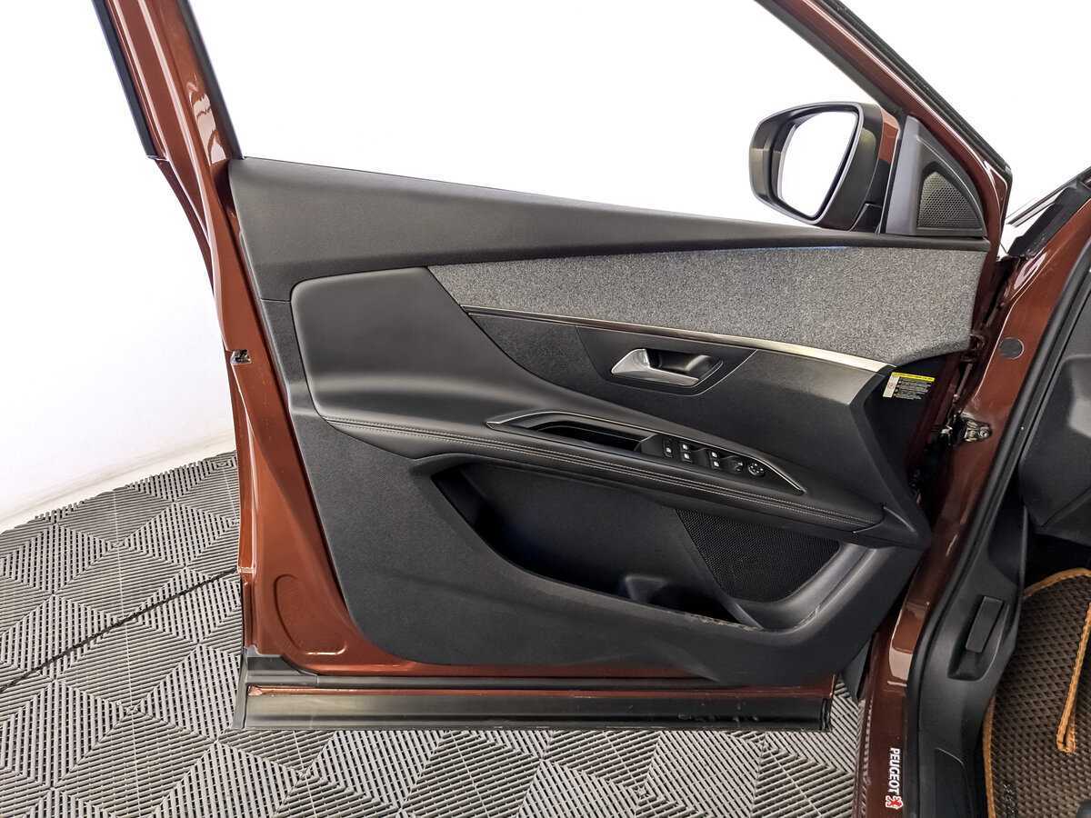 Купить Peugeot 3008, 2017, 71 211 км, фото №19