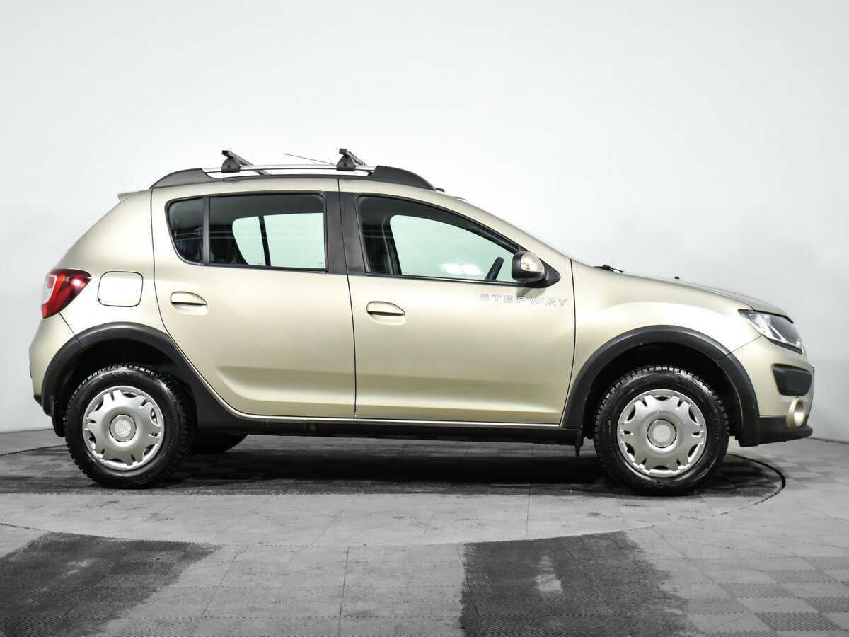 Купить Renault Sandero Stepway, 2017, 48 489 км, фото №4