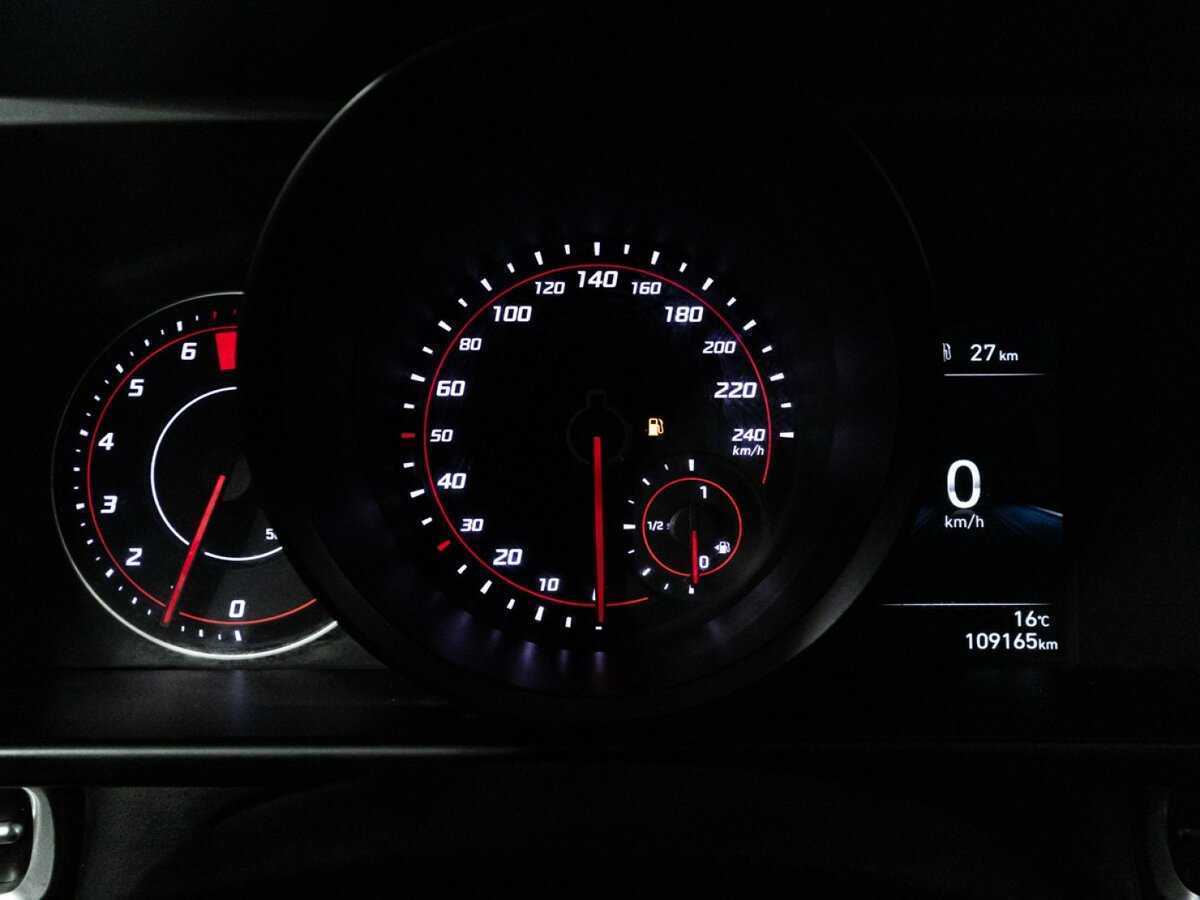 Купить Hyundai Elantra, 2021, 109 121 км, фото №12